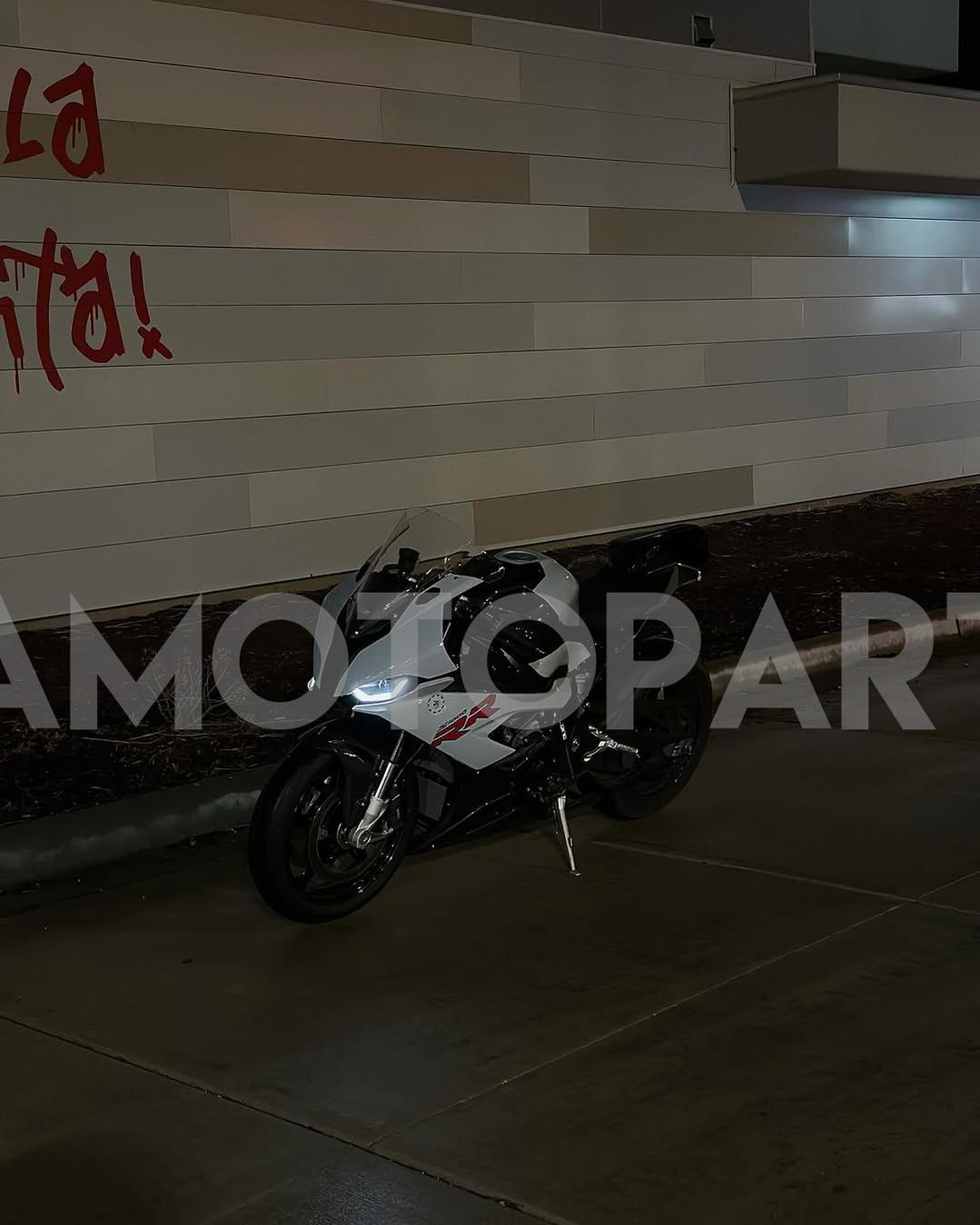 Amotopart 2019-2022 BMW M1000RR S1000RR Light Blue & Black Fairing Kit