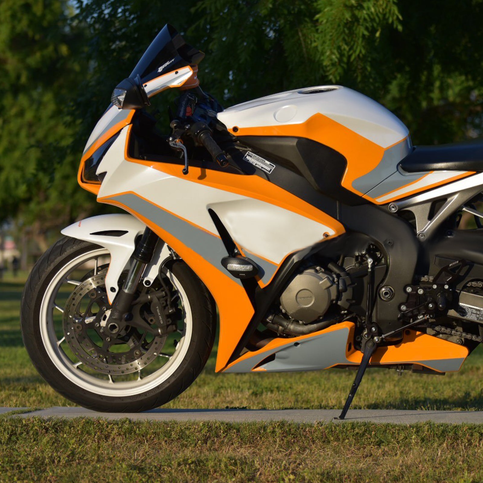 Amotopart 2012-2016 Honda CBR1000RR Orange White Fairing Kit