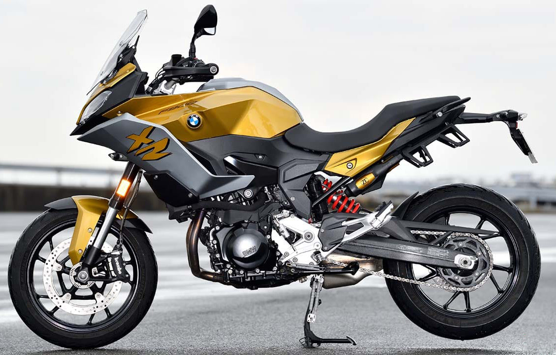 Amotopart 2021-2024 BMW F900XR Gold Grey Fairing Kit
