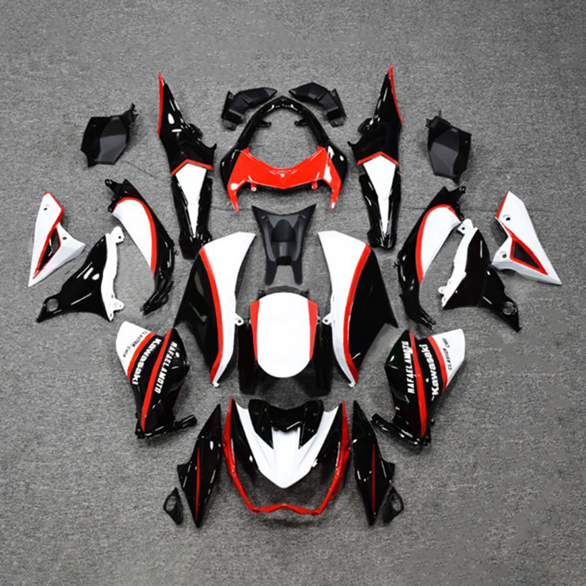 Kit carena Amotopart 2013-2018 Kawasaki Z800 con strisce nere e rosse