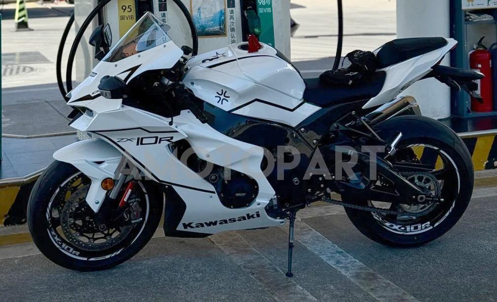 Amotopart 2021-2025 Kawasaki ZX 10RR ZX 10R Glossy Black White  Fairing Kit