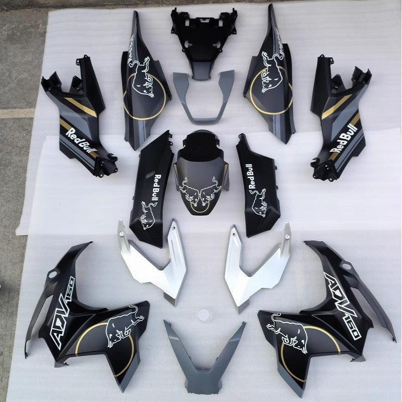Amotopart 2022-2024 Honda ADV160 Weiß Schwarz Verkleidungssatz