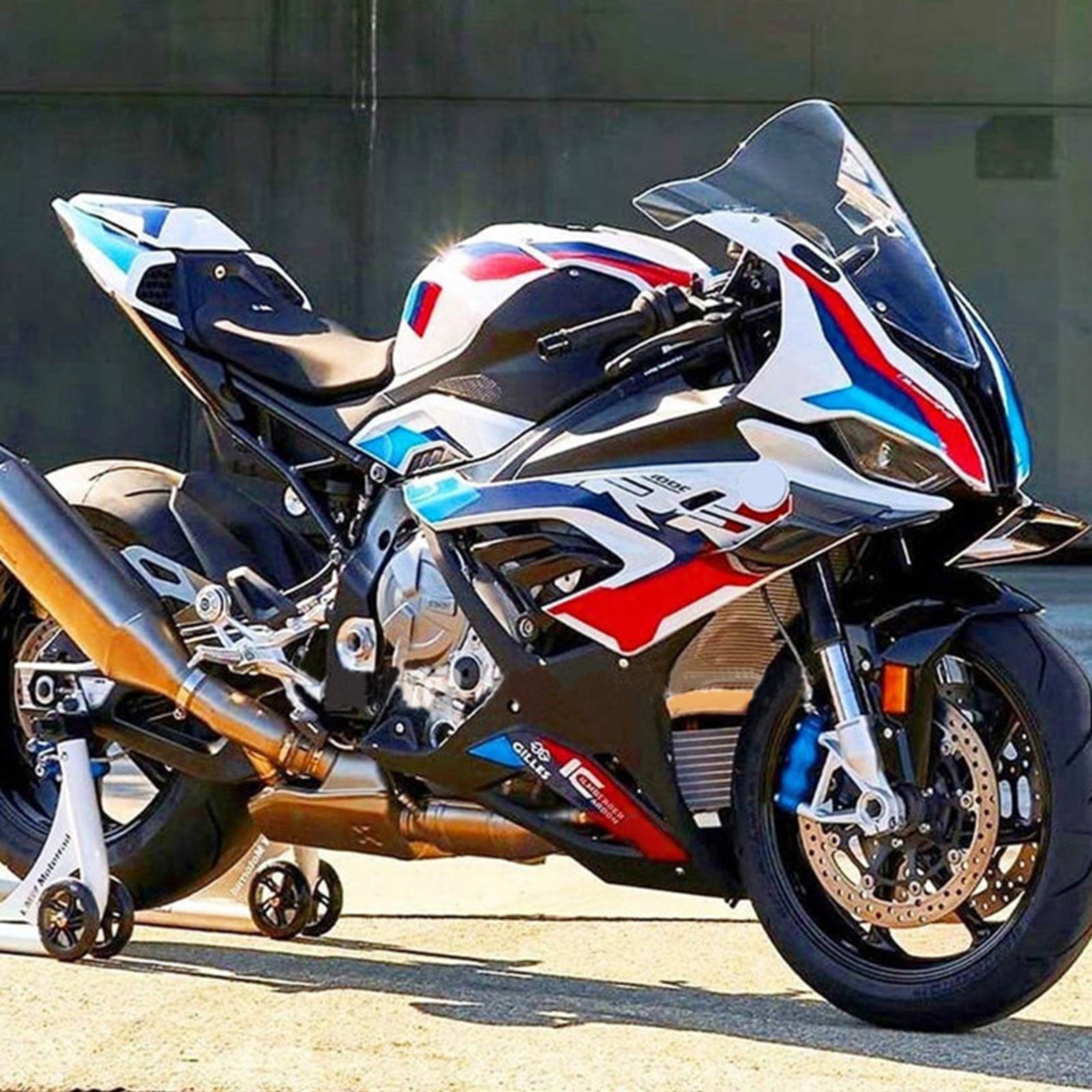 Amotopart 2019–2022 BMW S1000RR/M1000RR Schwarz-weißes Rennverkleidungsset