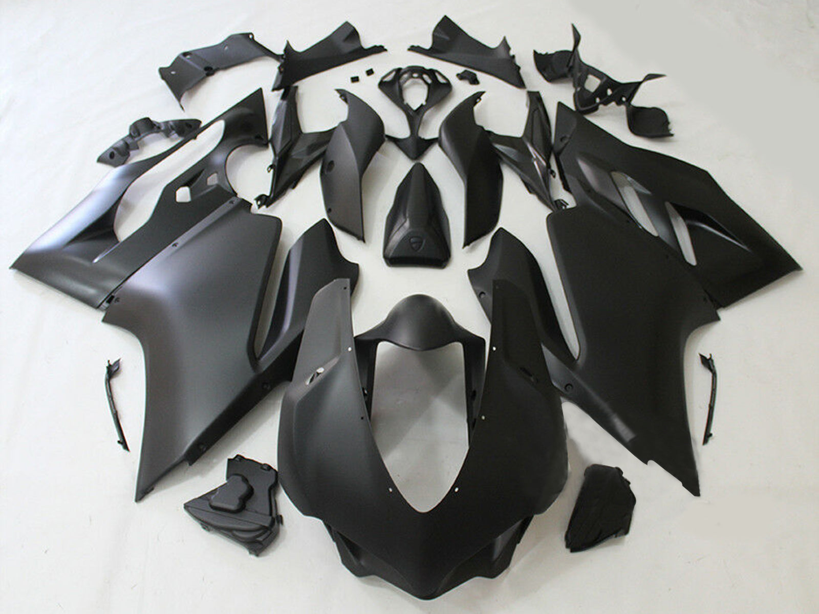 Amotopart 2015-2020 Ducati 1299 Black Fairing Kit