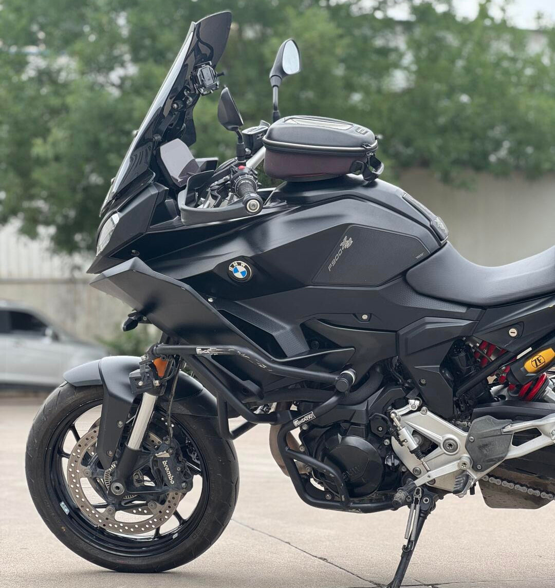 Amotopart 2021-2024 BMW F900XR Black Fairing Kit