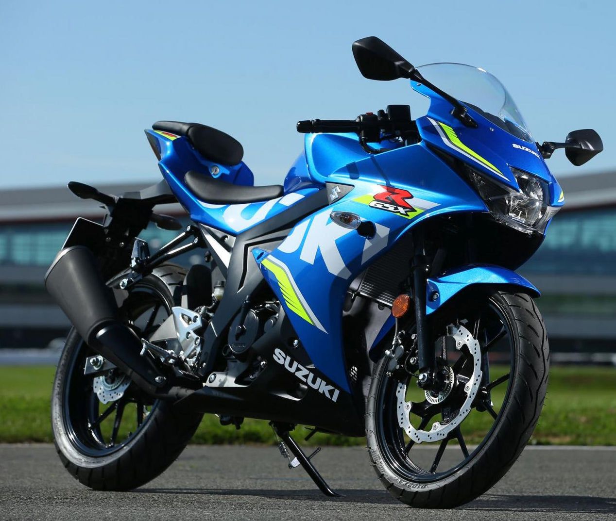 Amotopart 17-24 スズキ GSX-R125 ブラック ブルー フェアリング キット (米国バージョンにのみ適合)