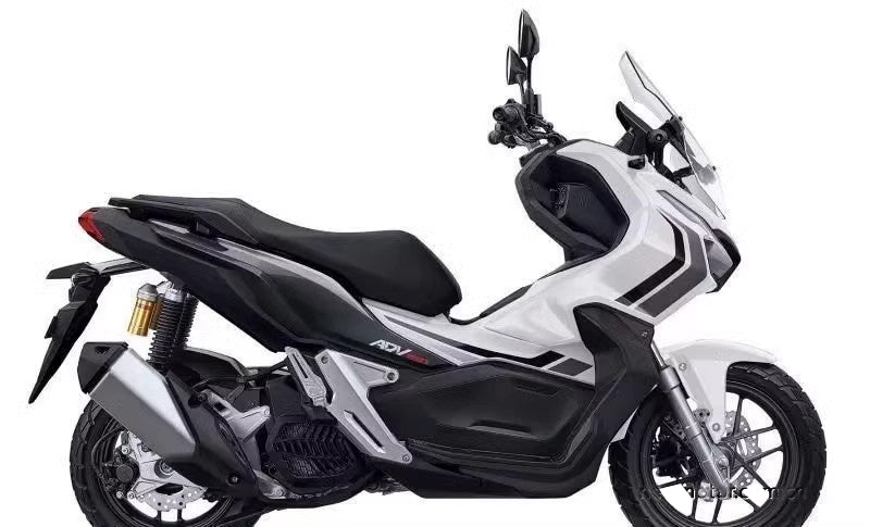 Kit de carénage Amotopart 2018-2021 Honda ADV150 noir blanc