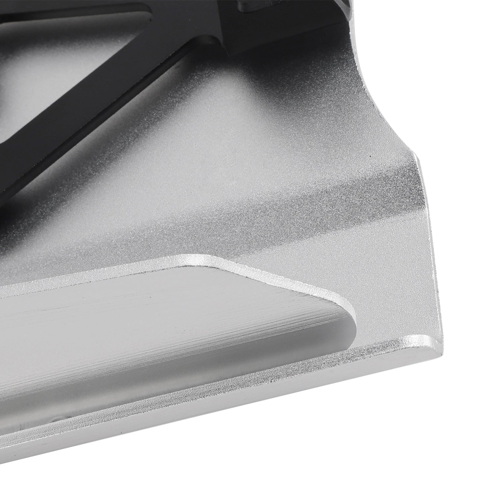 2024-2026 Speed ​​400 Scrambler 400 X Protector de cárter de aluminio Placa protectora plateada