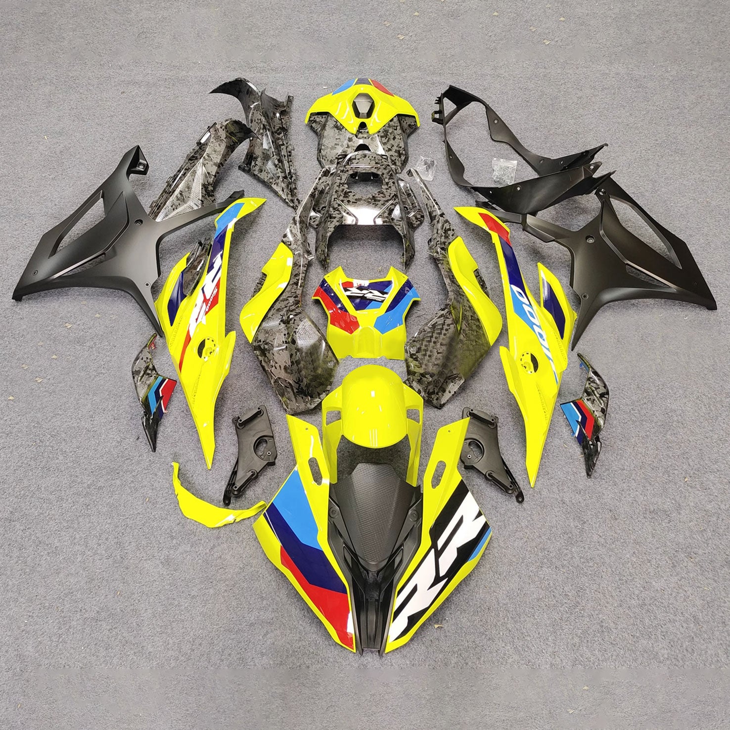 Amotopart 2023-2024 BMW S1000RR カーボンファイバー ブラック イエロー フェアリング キット