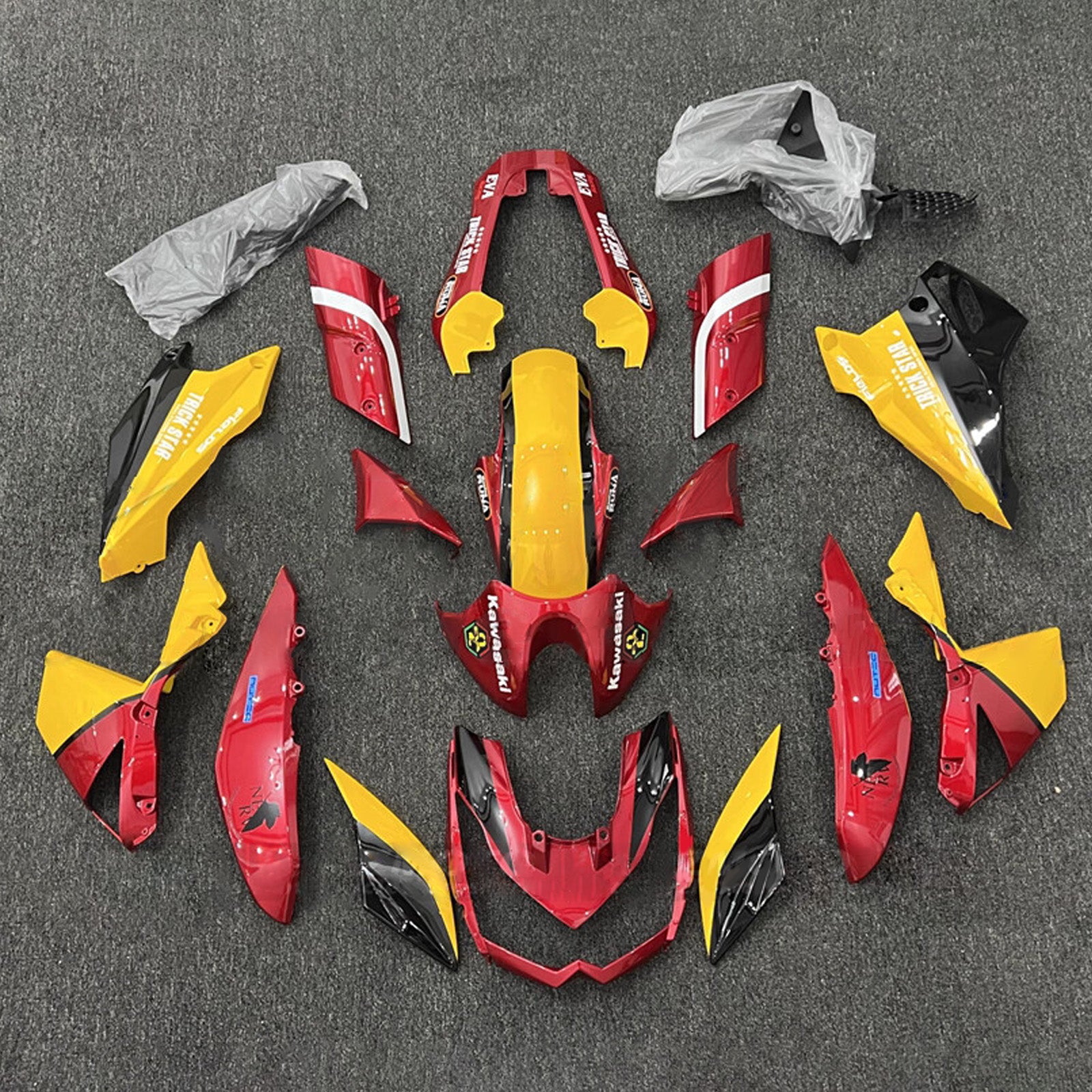 Amotopart 2010-2013 Kawasaki Z1000 Red Yellow Black Fairing Kit