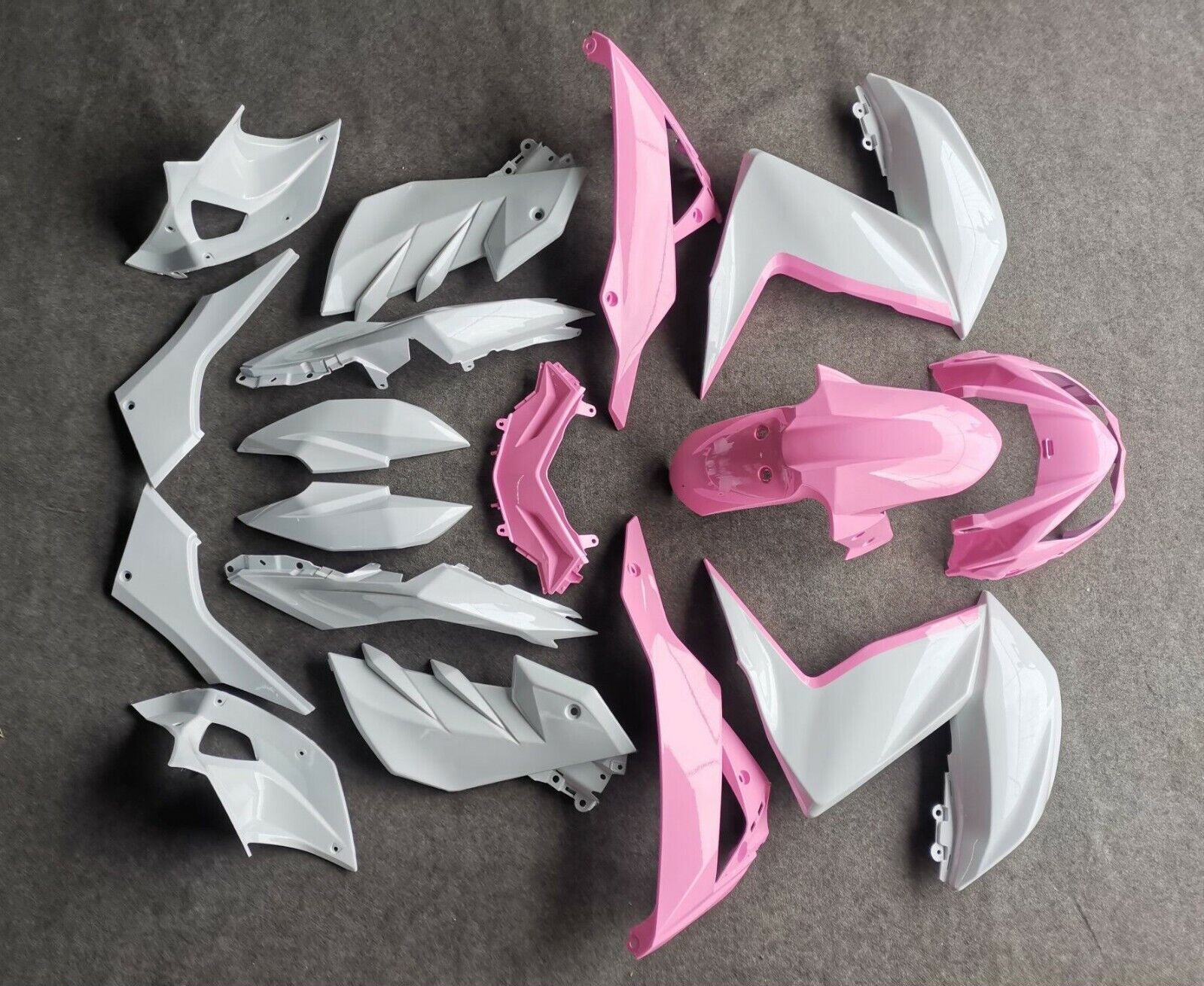 Amotopart Kawasaki 2015-2016 Z250/Z300 White Pink Fairing Kit