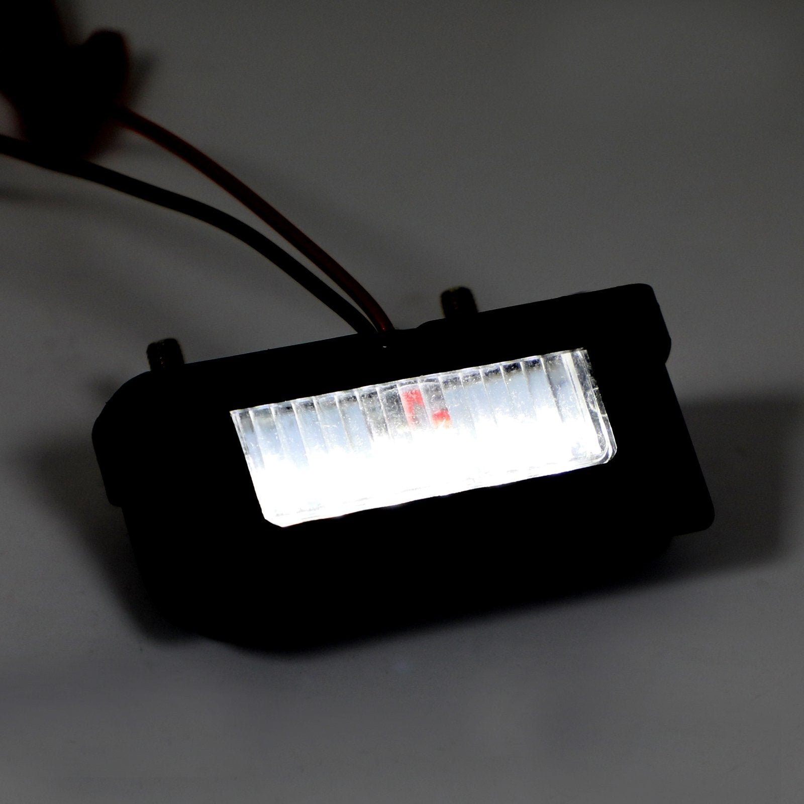 Fanale posteriore universale a LED per luce targa nera