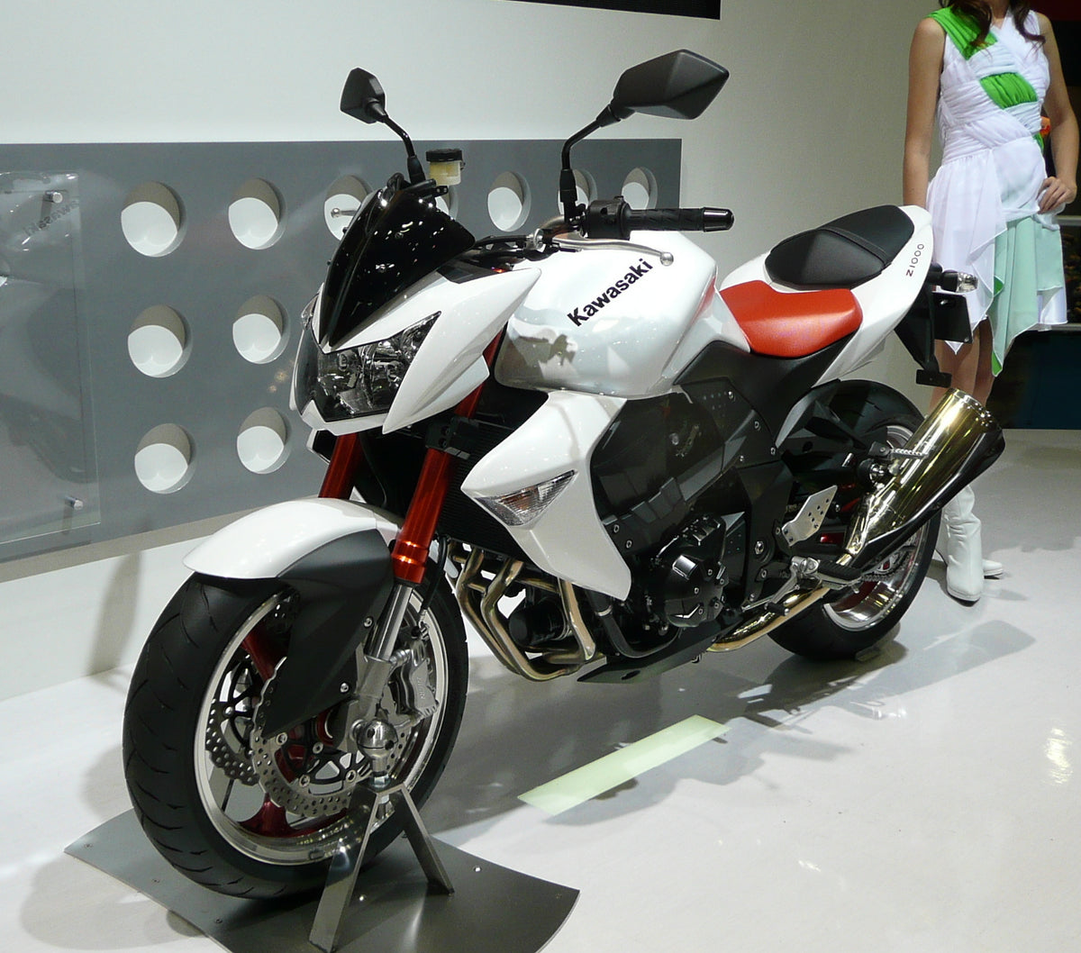Amotopart 2007–2009 Kawasaki Z1000 weißes Verkleidungsset