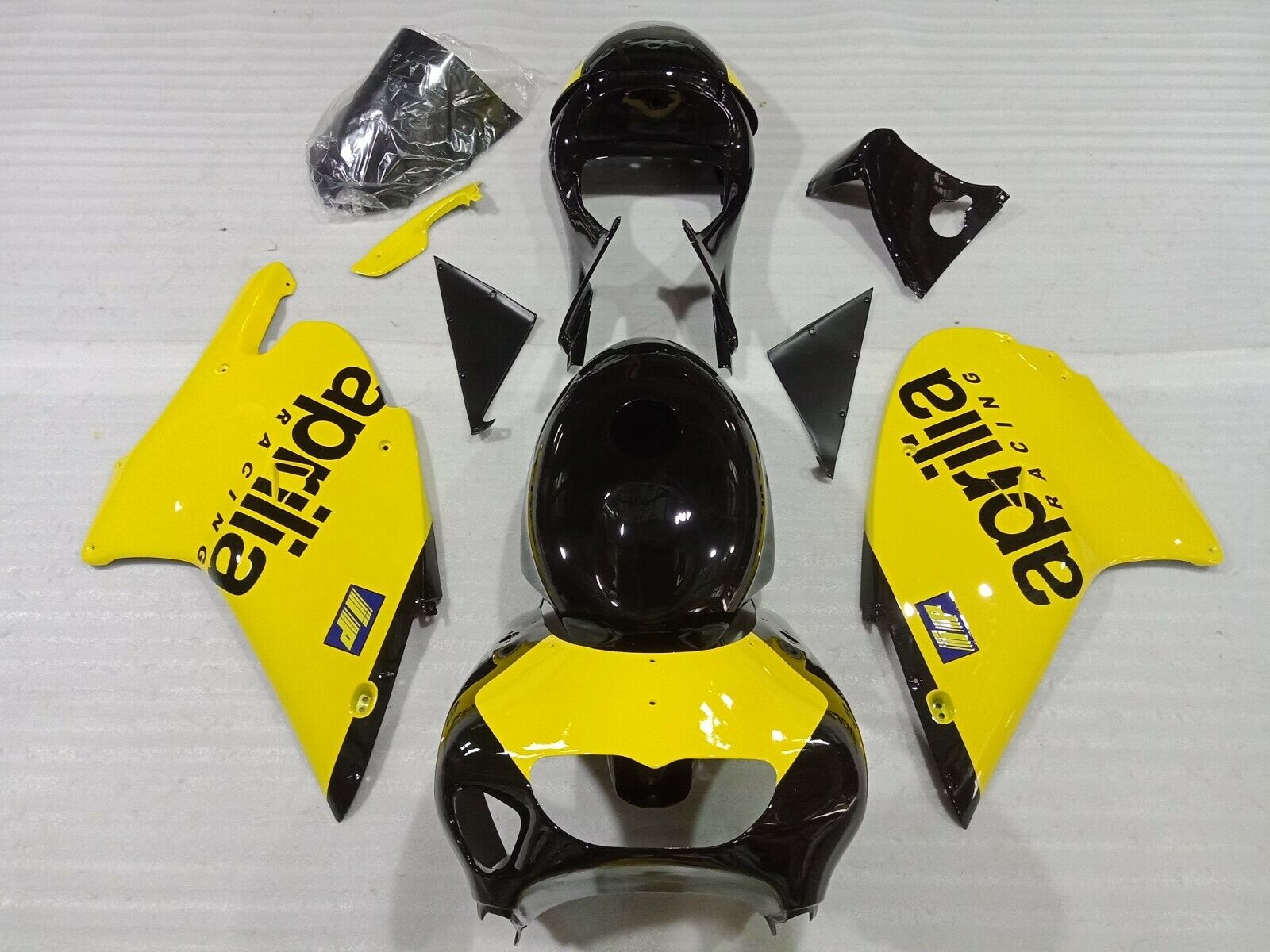 Amotopart Aprilia 1998-2003 RS250 イエロー&ブラック フェアリングキット