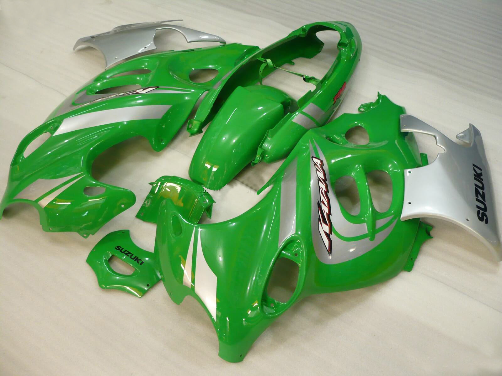 Amotopart 1998-2006 Suzuki Katana GSXF600/750 Kit carenatura verde