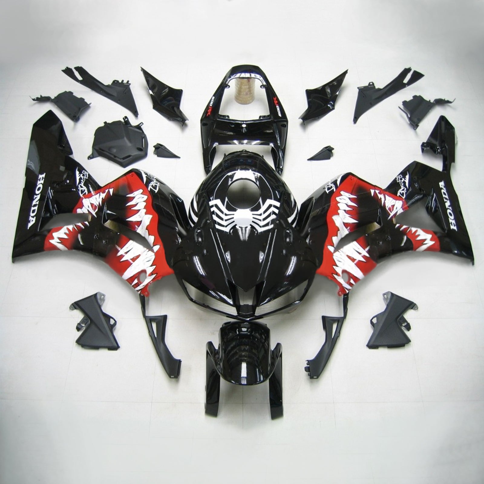 Amotopart 13-26 US-versie. &  13-23 Europese versie Honda CBR600 Kuip Zwart&Red Haaientanden Kit