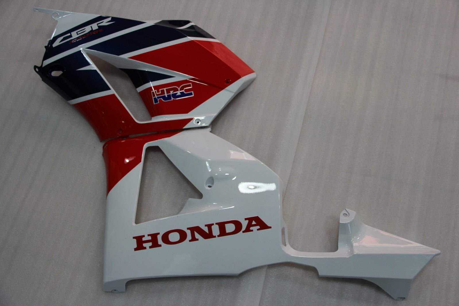 Kit carena Amotopart 2013-2023 Honda CBR600RR bianco e rosso