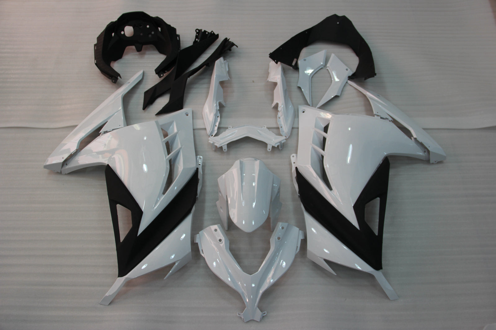 Amotopart Kawasaki Ninja 300R EX300R 2013-2023 Fairing Kit