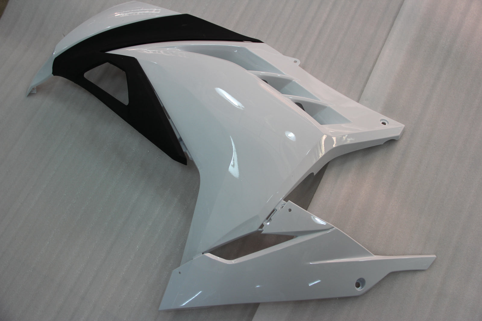 Amotopart 2013-2024 Kawasaki EX300R Fairing White&Black Kit