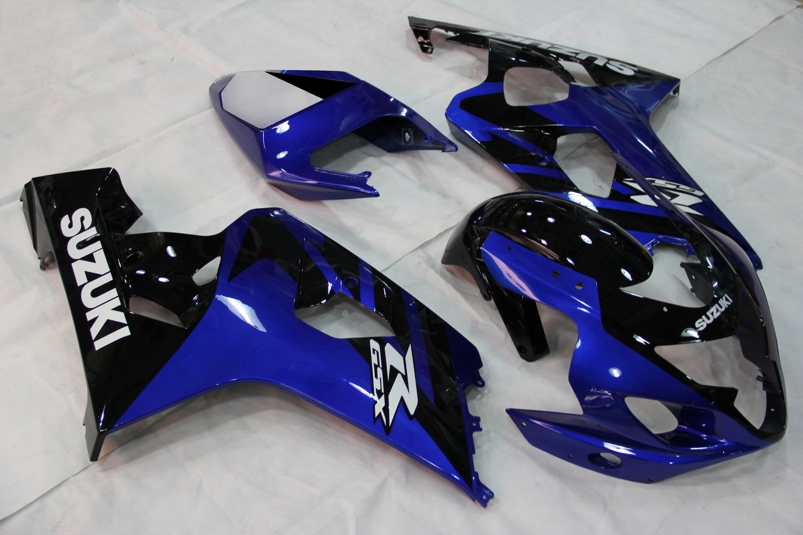 Amotopart 2004-2005 Suzuki GSXR600750 Kit carena nera e blu