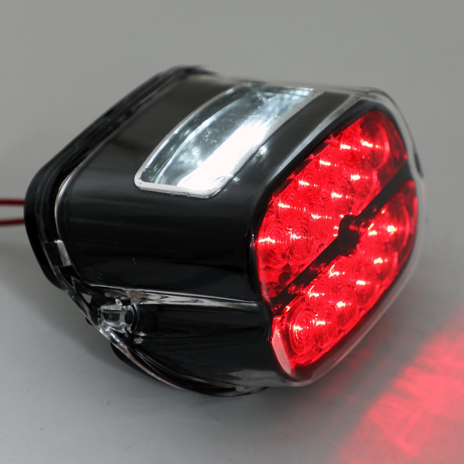 Rote LED-Rücklicht-Bremsleuchte für Road King Glide Fatboy Touring Schwarz