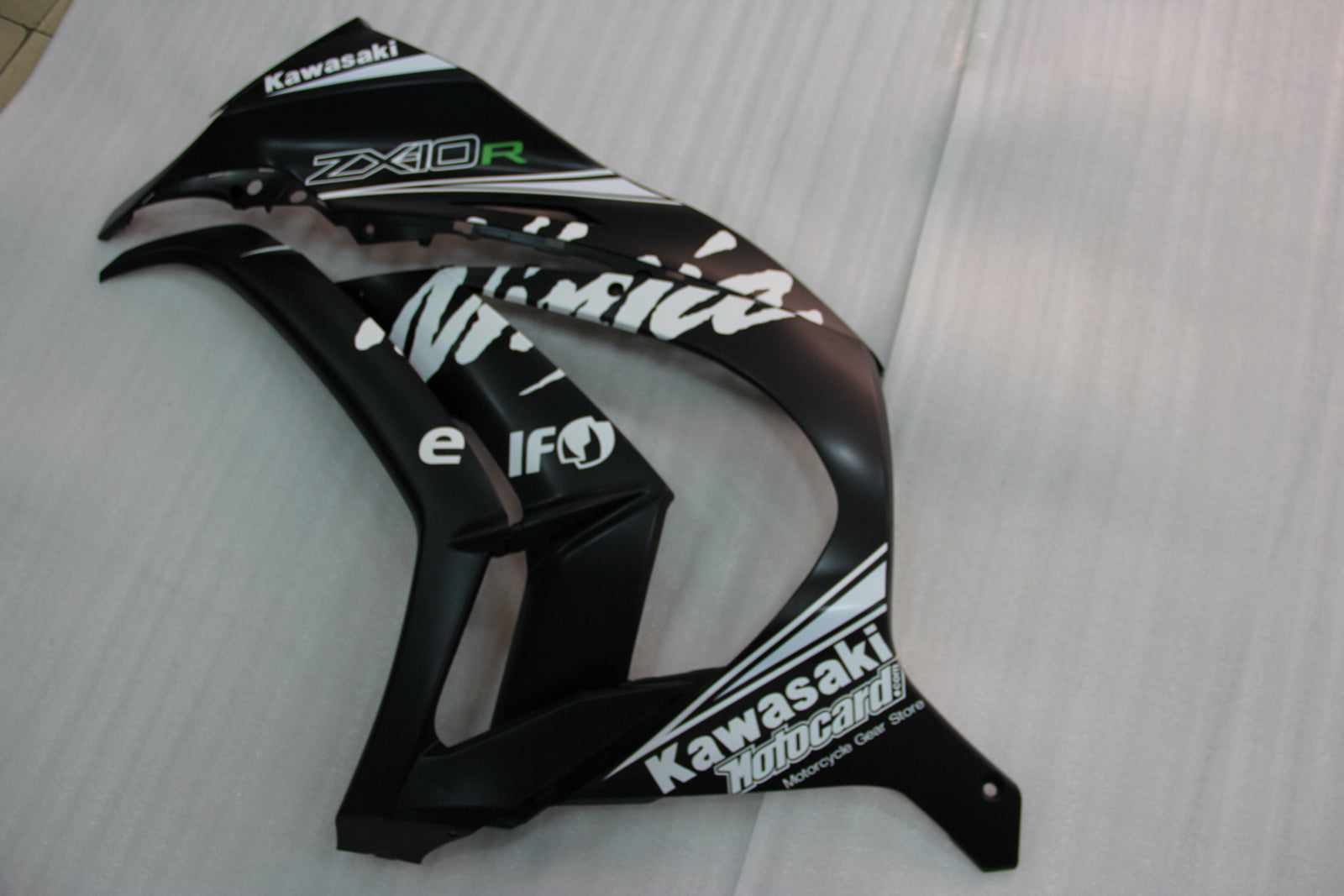 Amotopart 2011–2015 Kawasaki ZX10R Verkleidungsset in Schwarz