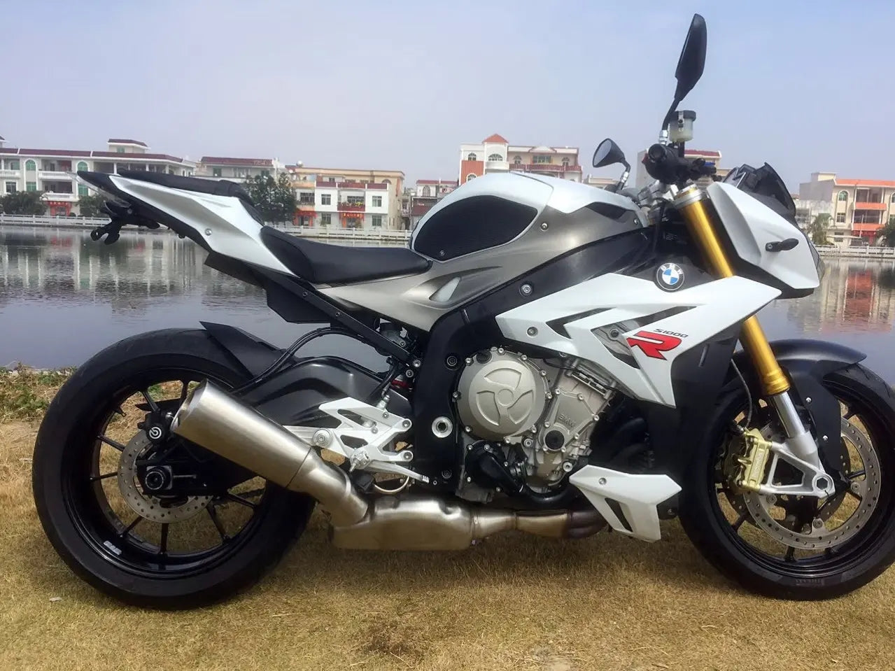 Amotopart BMW 2014–2017 S1000R weißes Verkleidungsset