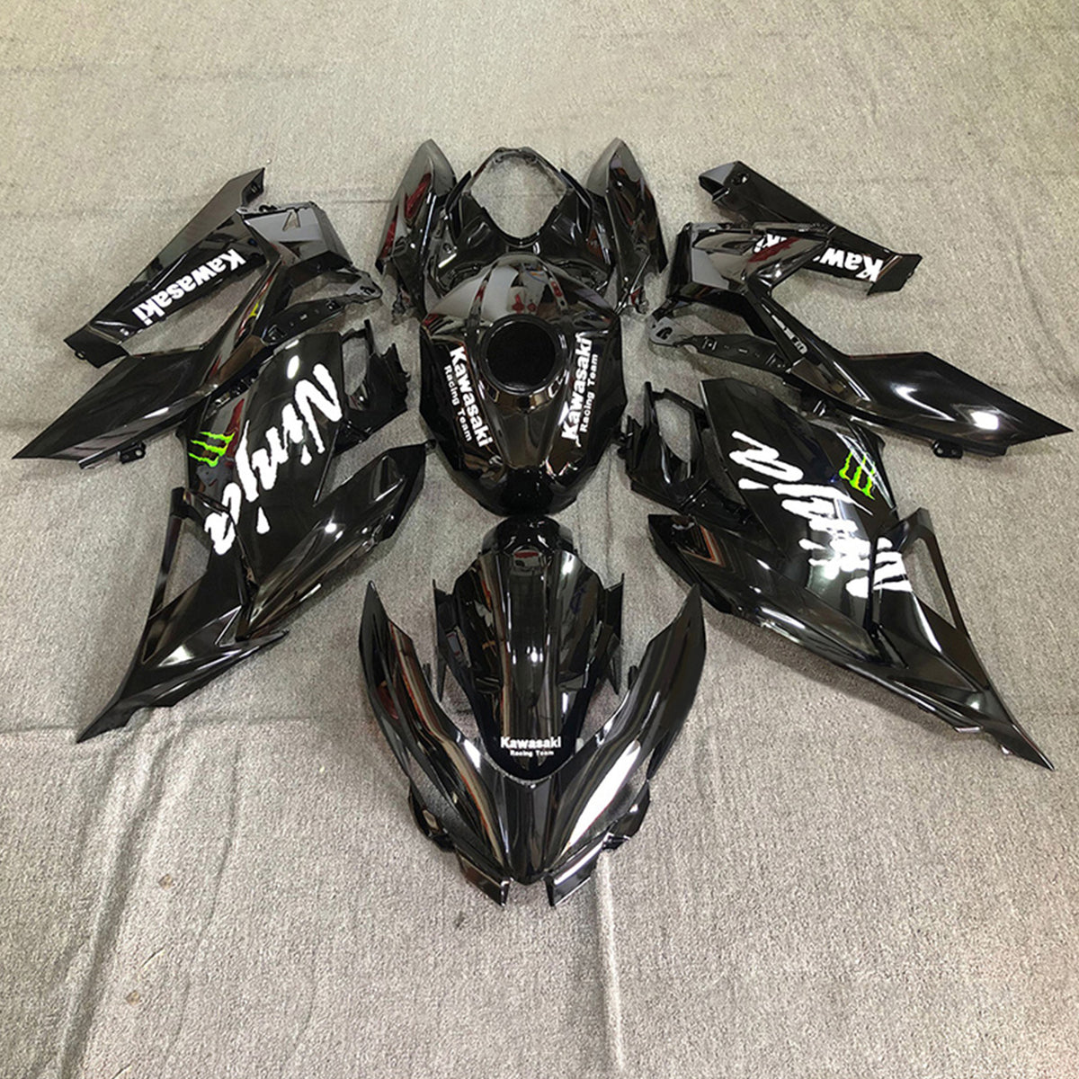Amotopart Verkleidungsset für Kawasaki 2018–2023 EX400/Ninja400, glänzend schwarz