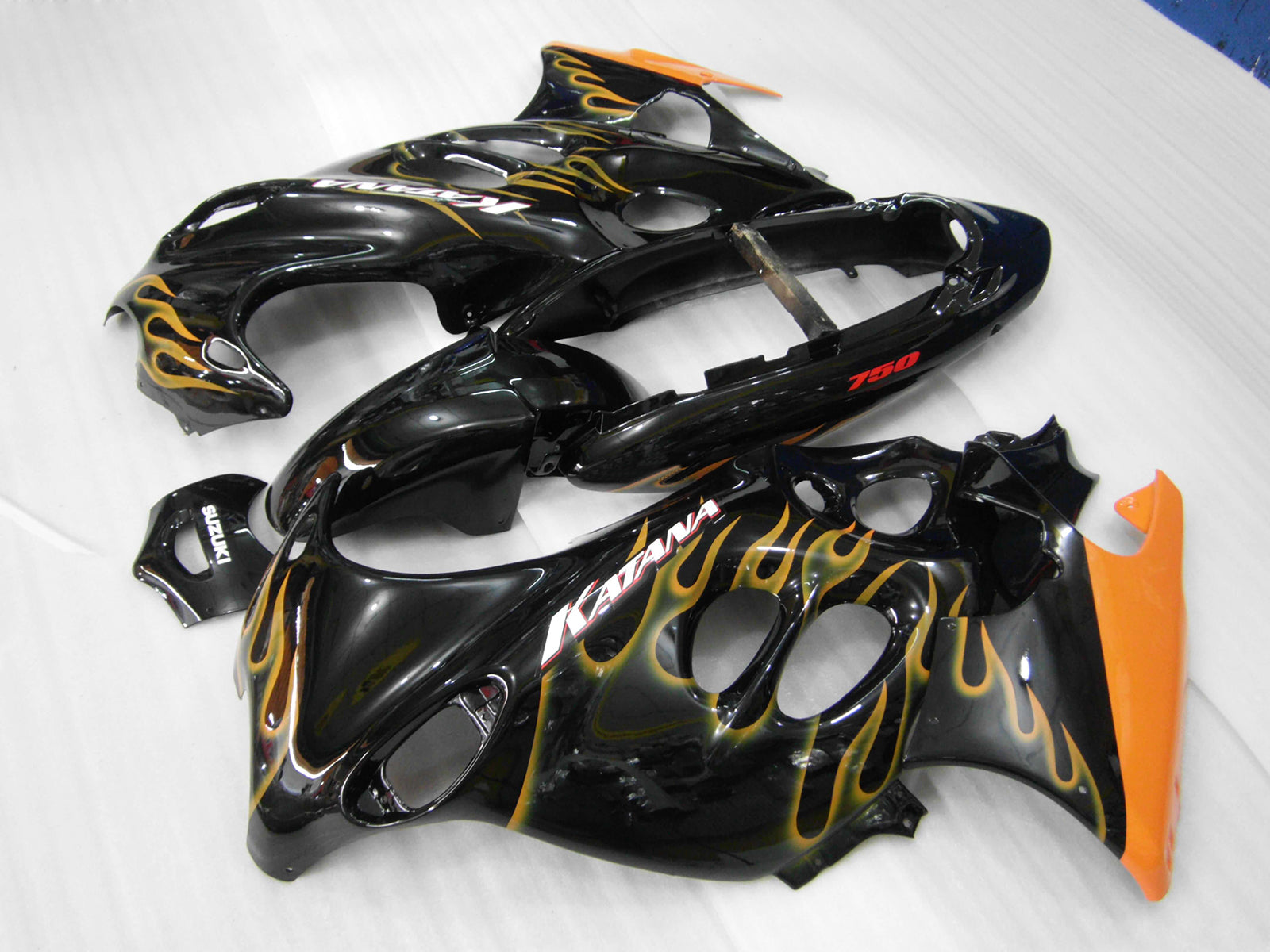 Amotopart 1998-2006 Suzuki Katana GSXF600/750 Kit de carenado negro y naranja