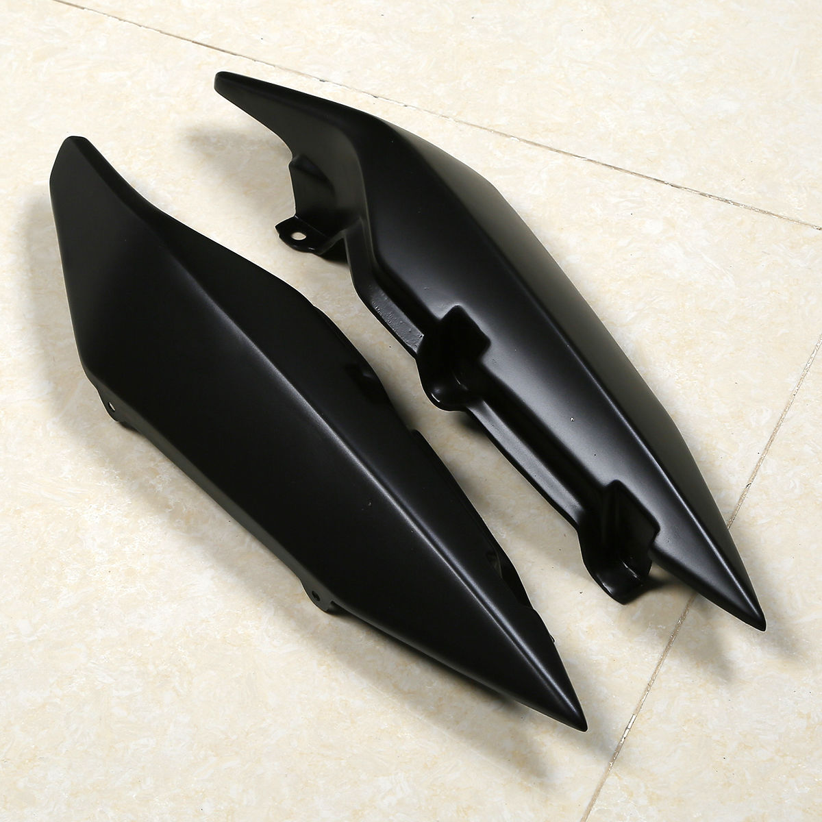 Amotopart 2009-2015 Yamaha FZ6R 
Matt Black Fairing Kit