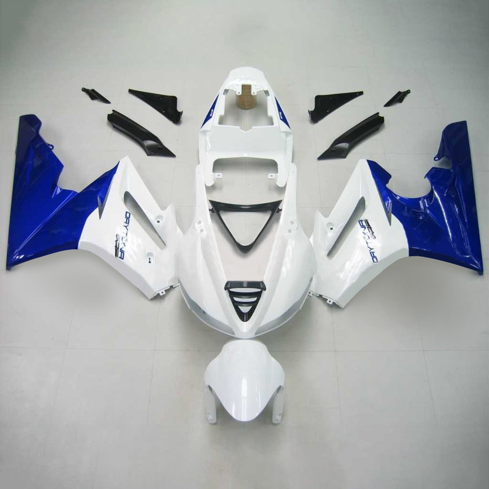 Amotopart Triumph 2009–2012 Daytona 675 weiß-blaues Verkleidungsset